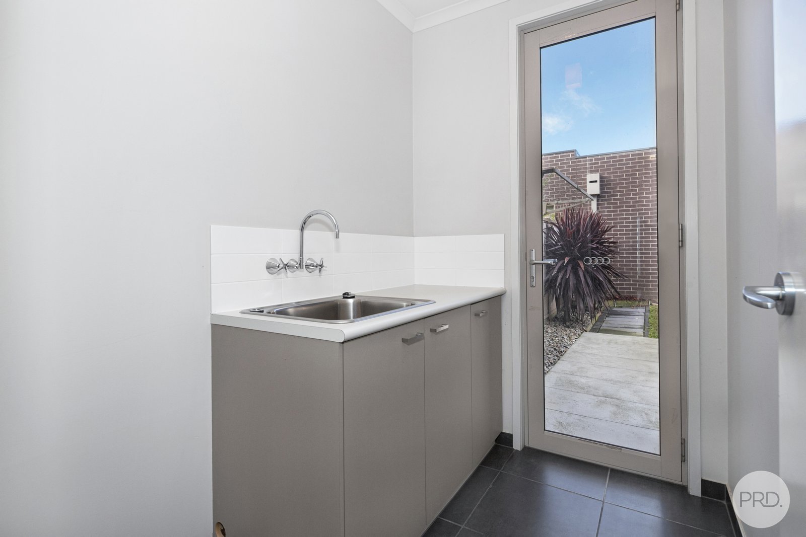 14 Swamp Gum Place ALFREDTON 12