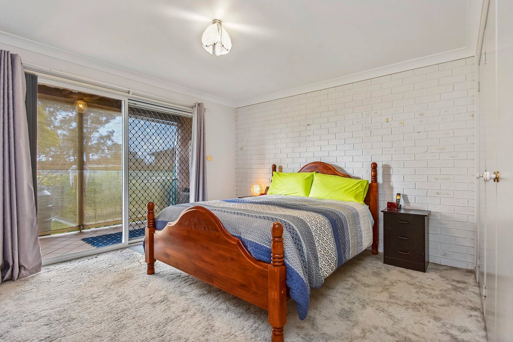 1/4 Tallowood Close LAURIETON 7