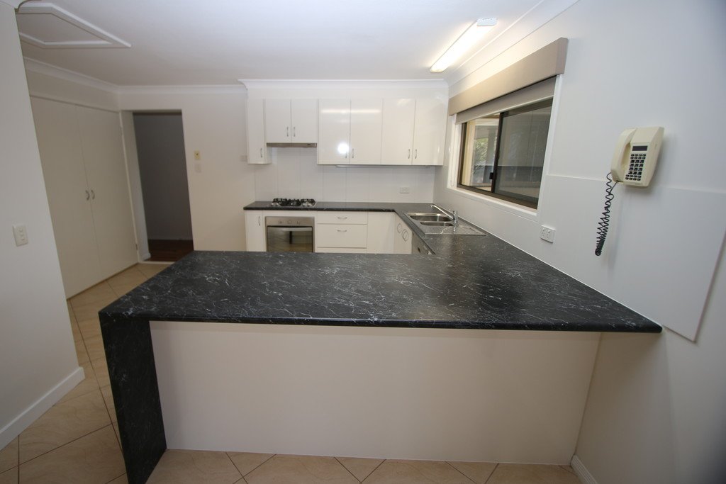 14 Tasman Avenue MOLENDINAR 4