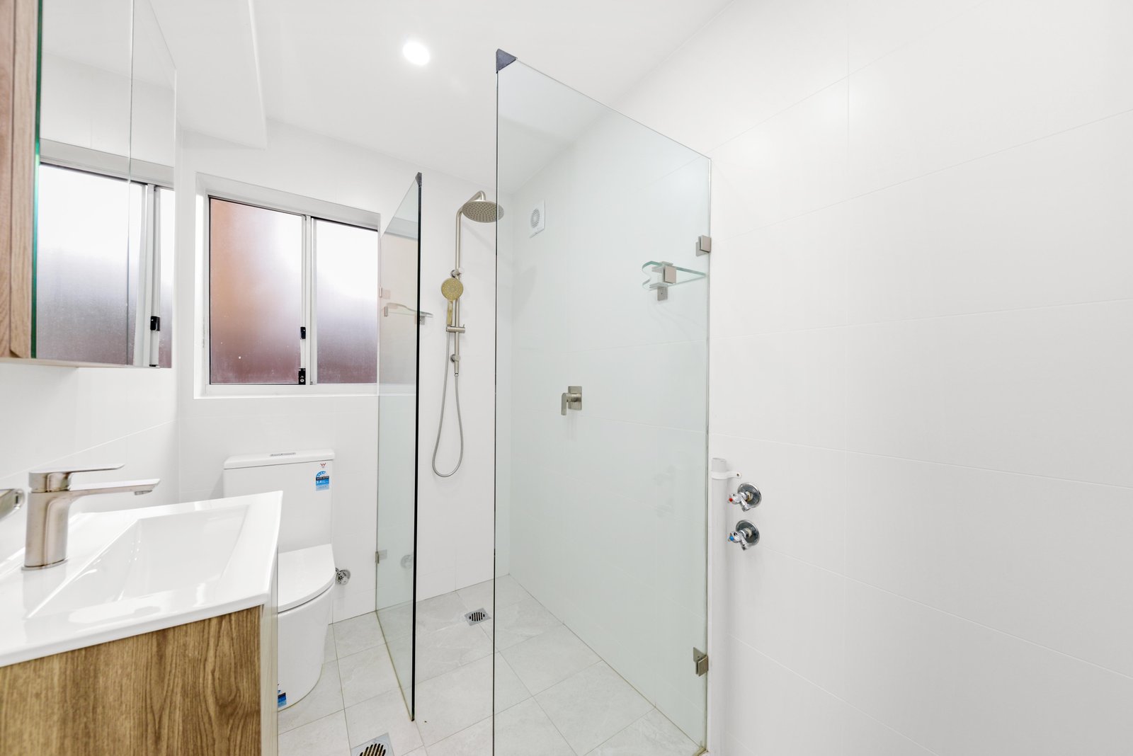1/4 Templeman Crescent HILLSDALE 5