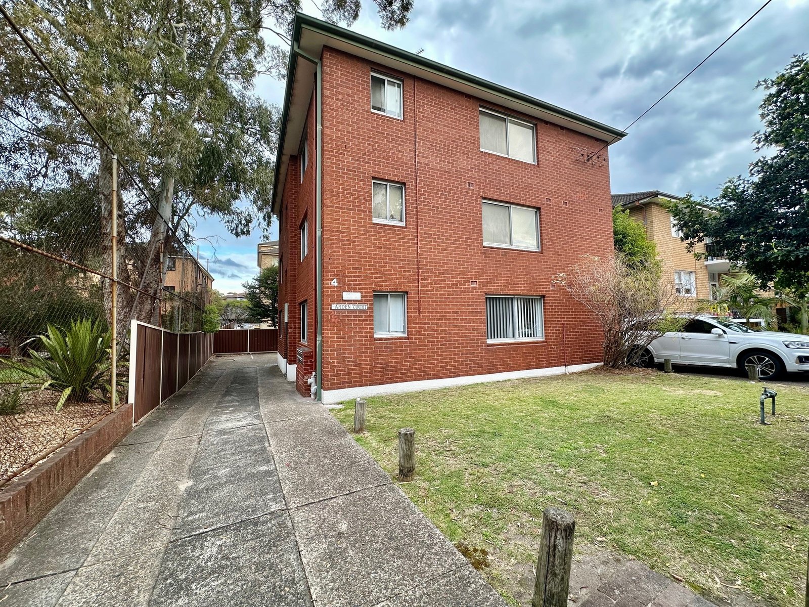 1/4 Templeman Crescent HILLSDALE 6