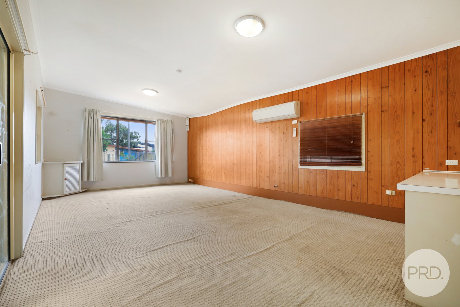 14 Terry Street TAMWORTH 7