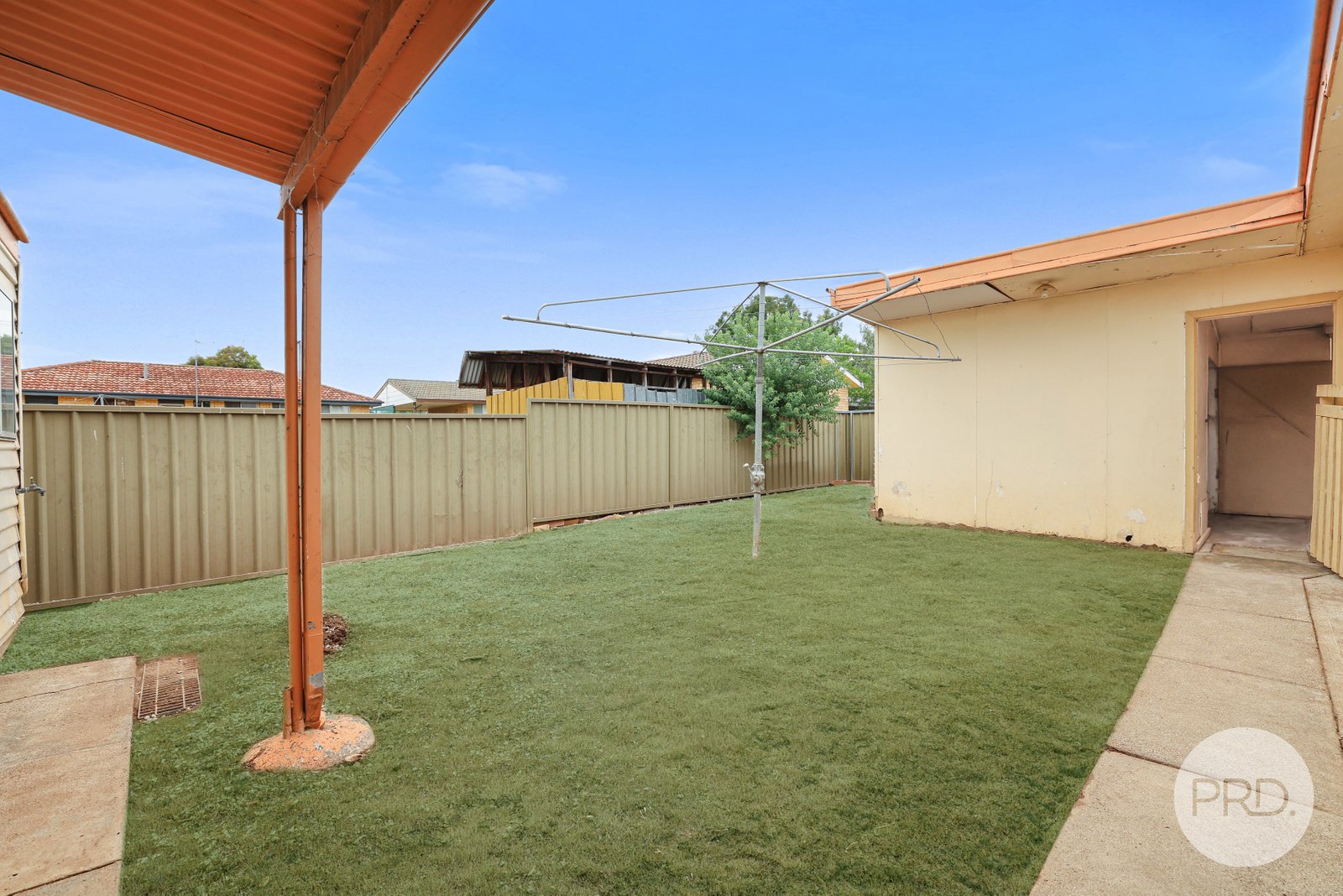 14 Terry Street TAMWORTH 21