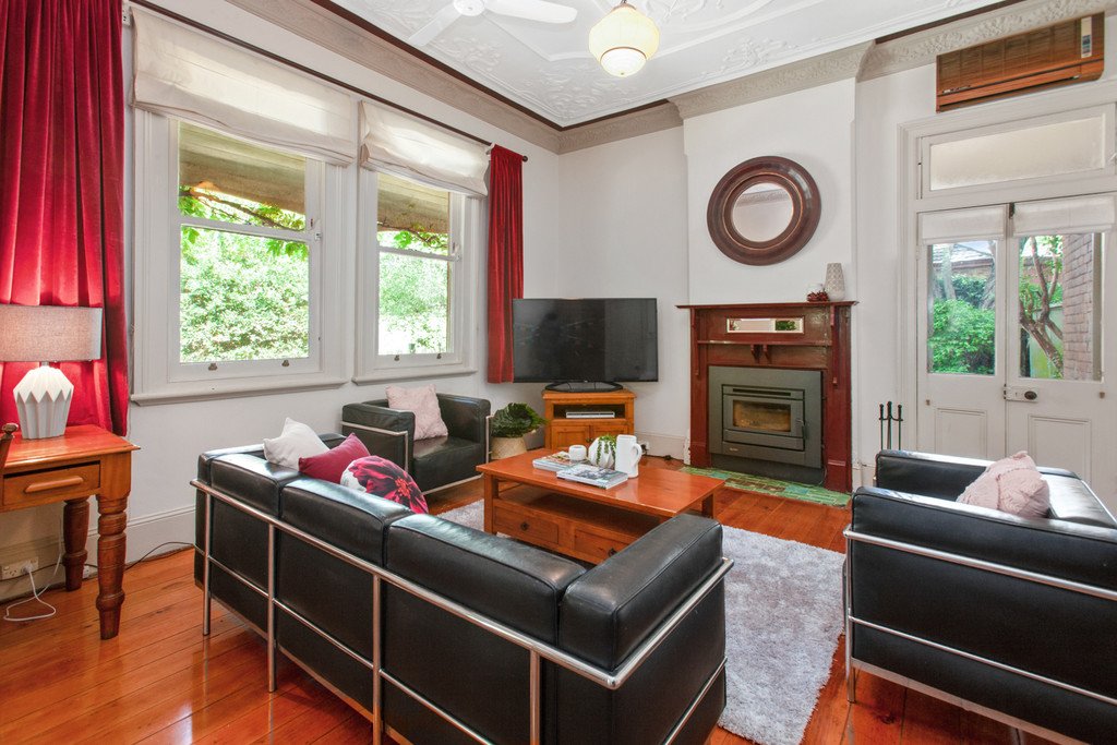 14 The Esplanade LORN 6