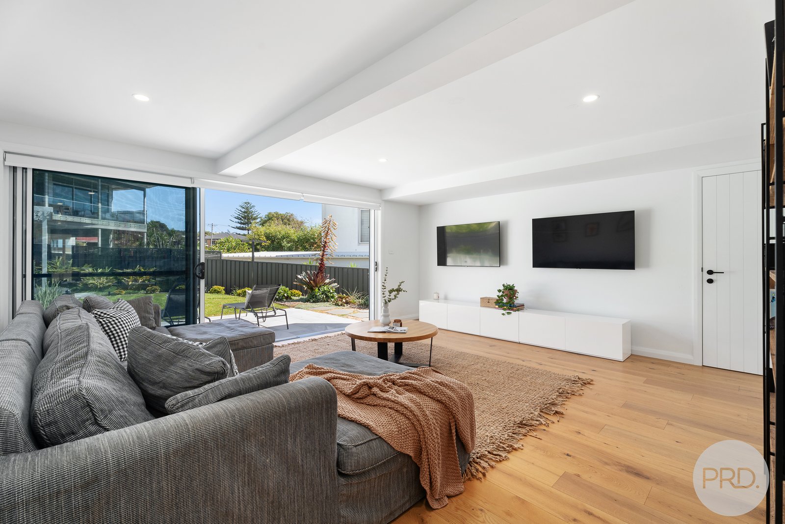 14 The Mainsail  BOAT HARBOUR 18