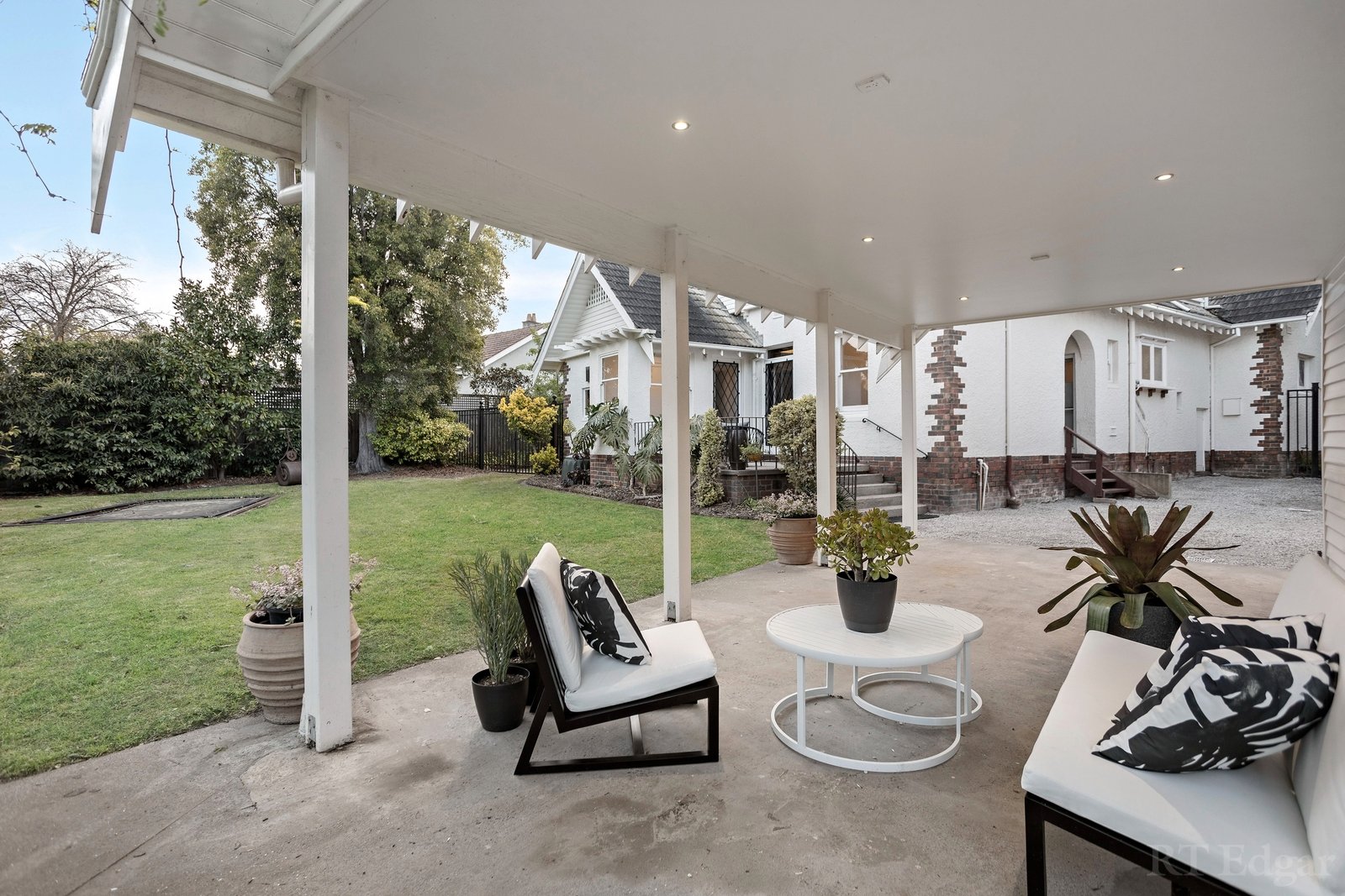 Real Estate and Property in 14 The Ridge, Canterbury, VIC