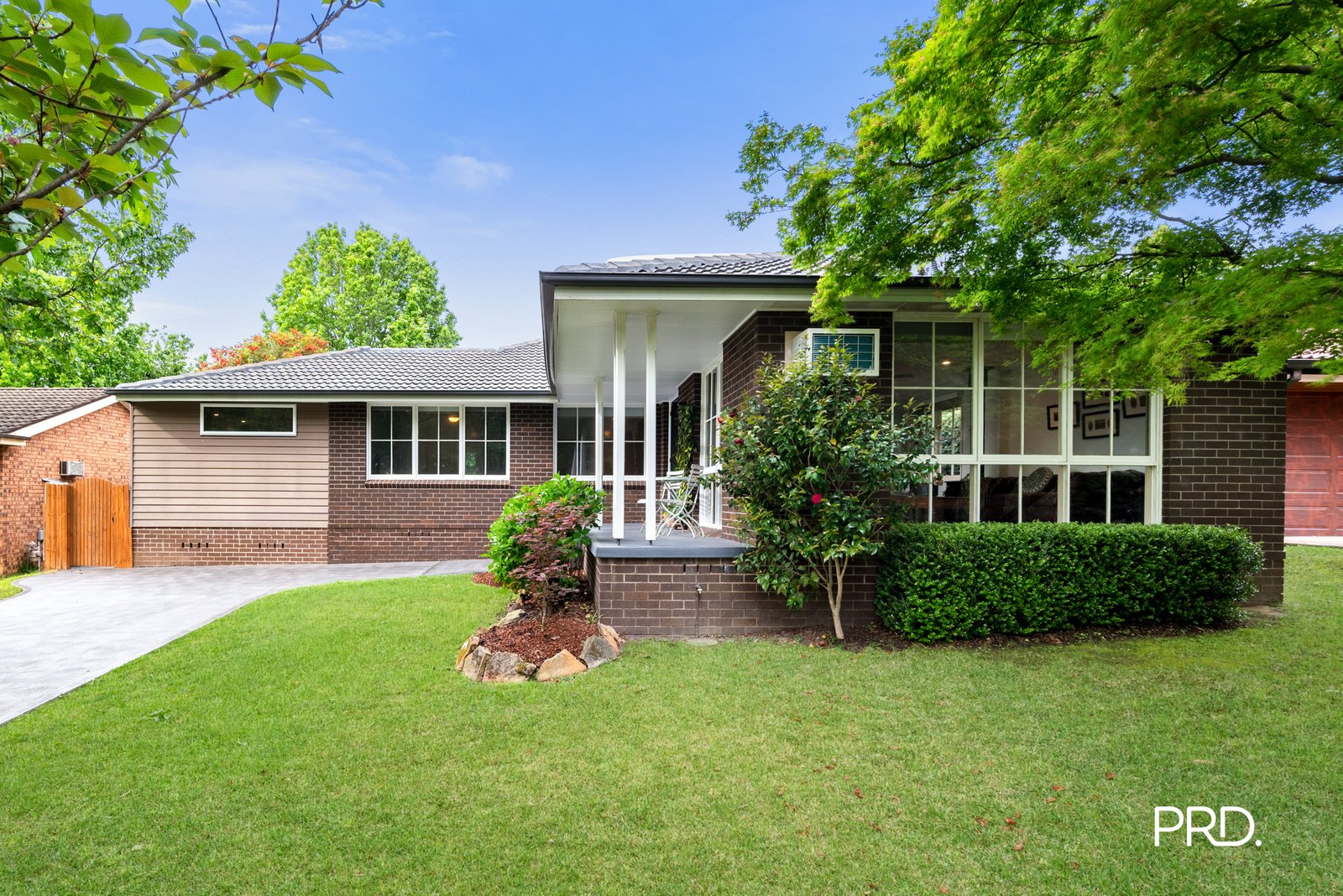 14 Thomson Avenue SPRINGWOOD 2