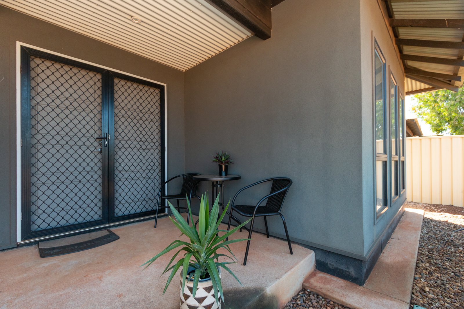 14 Tokumaru Bend BILINGURR 7