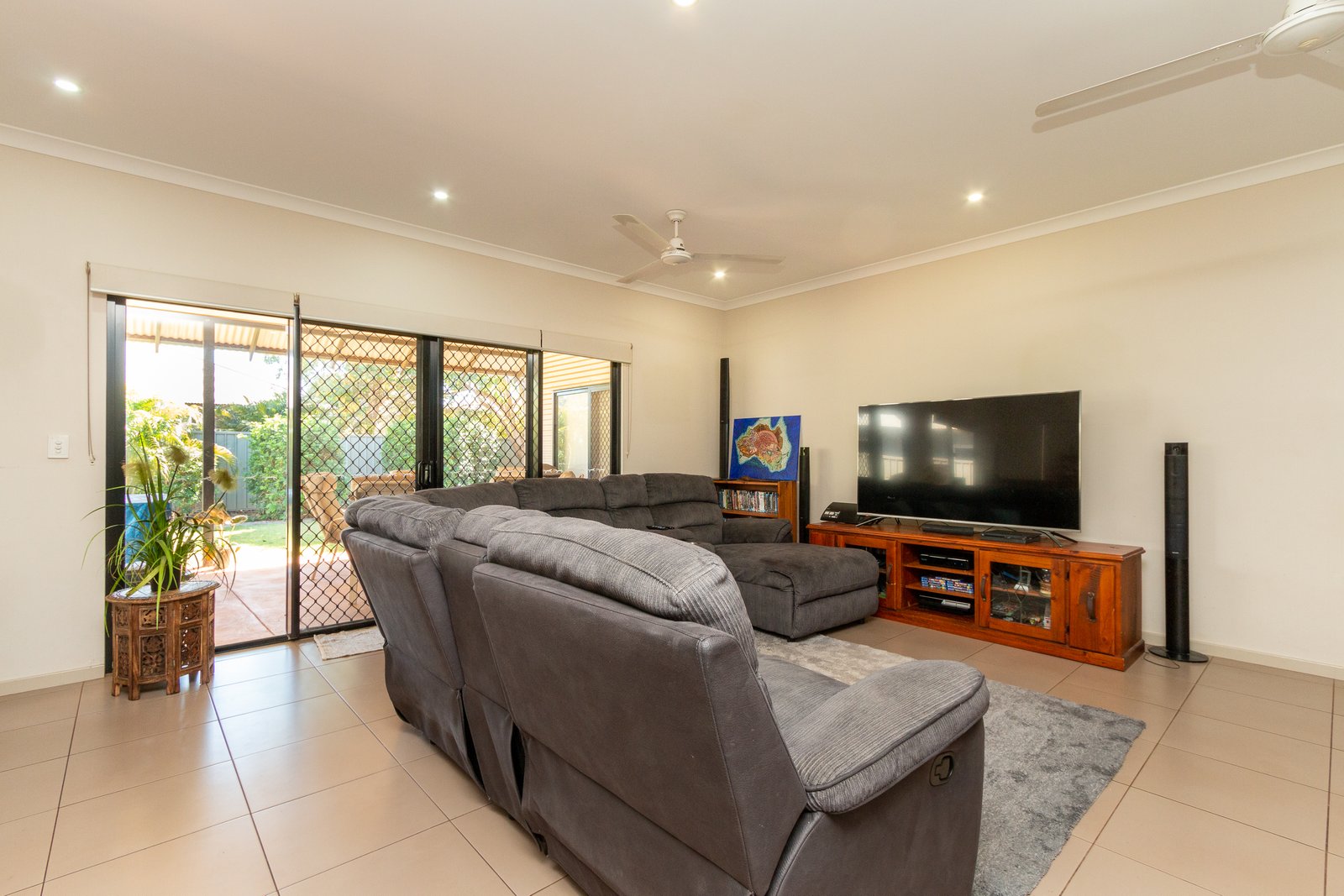 14 Tokumaru Bend BILINGURR 15