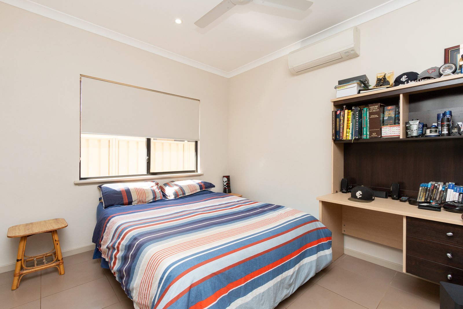 14 Tokumaru Bend BILINGURR 25