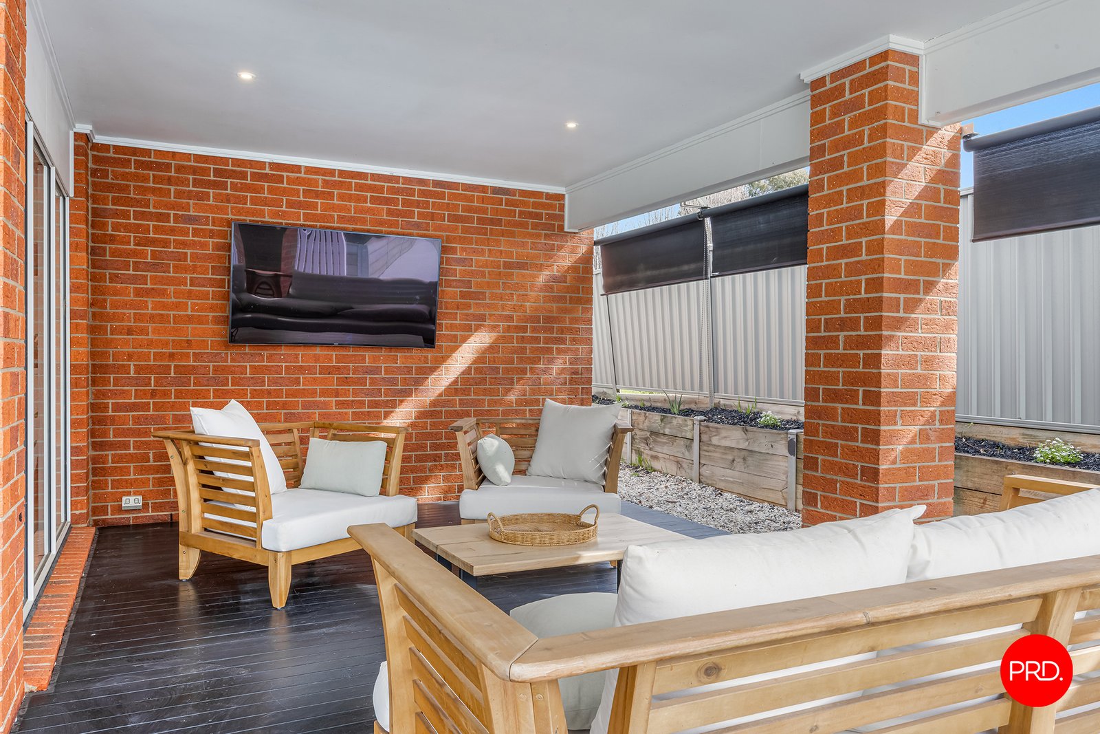 14 Topaz Avenue WHITE HILLS 16