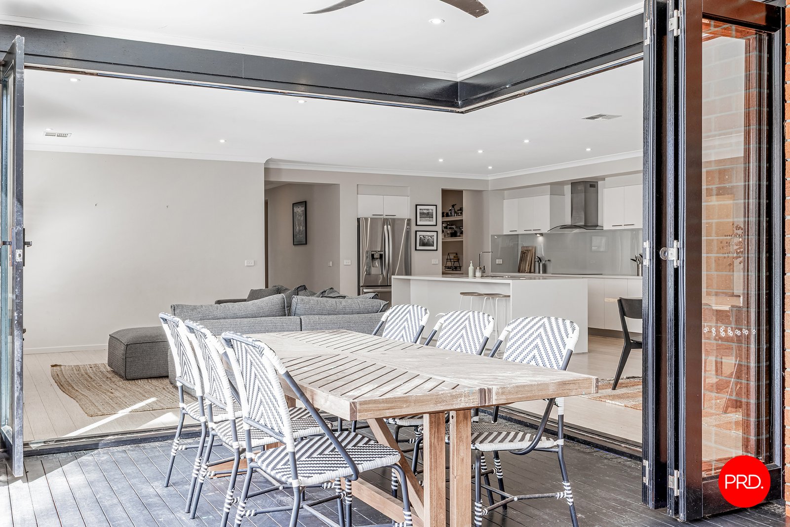 14 Topaz Avenue WHITE HILLS 17