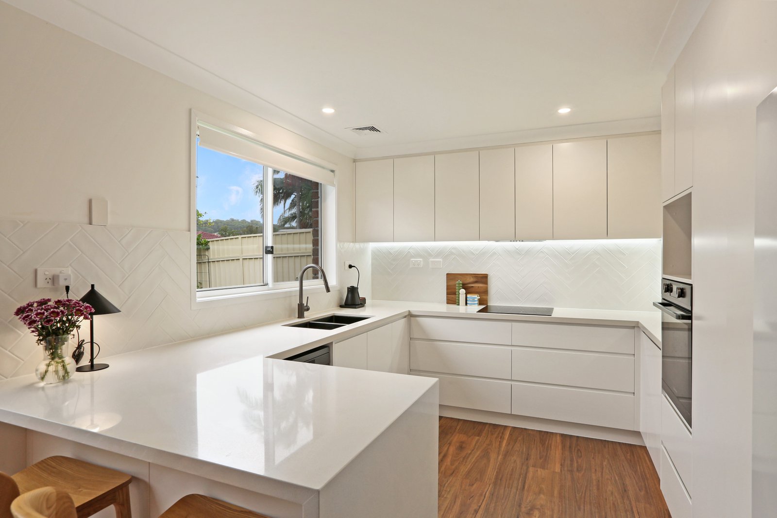 14 Torrens Place ALBION PARK 2