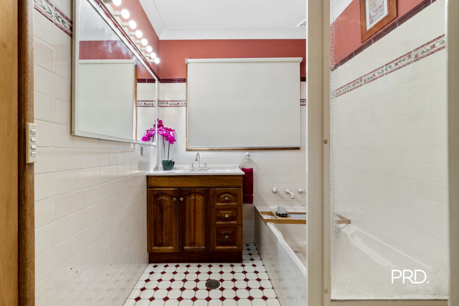 14 Torwood Street WARRIMOO 10