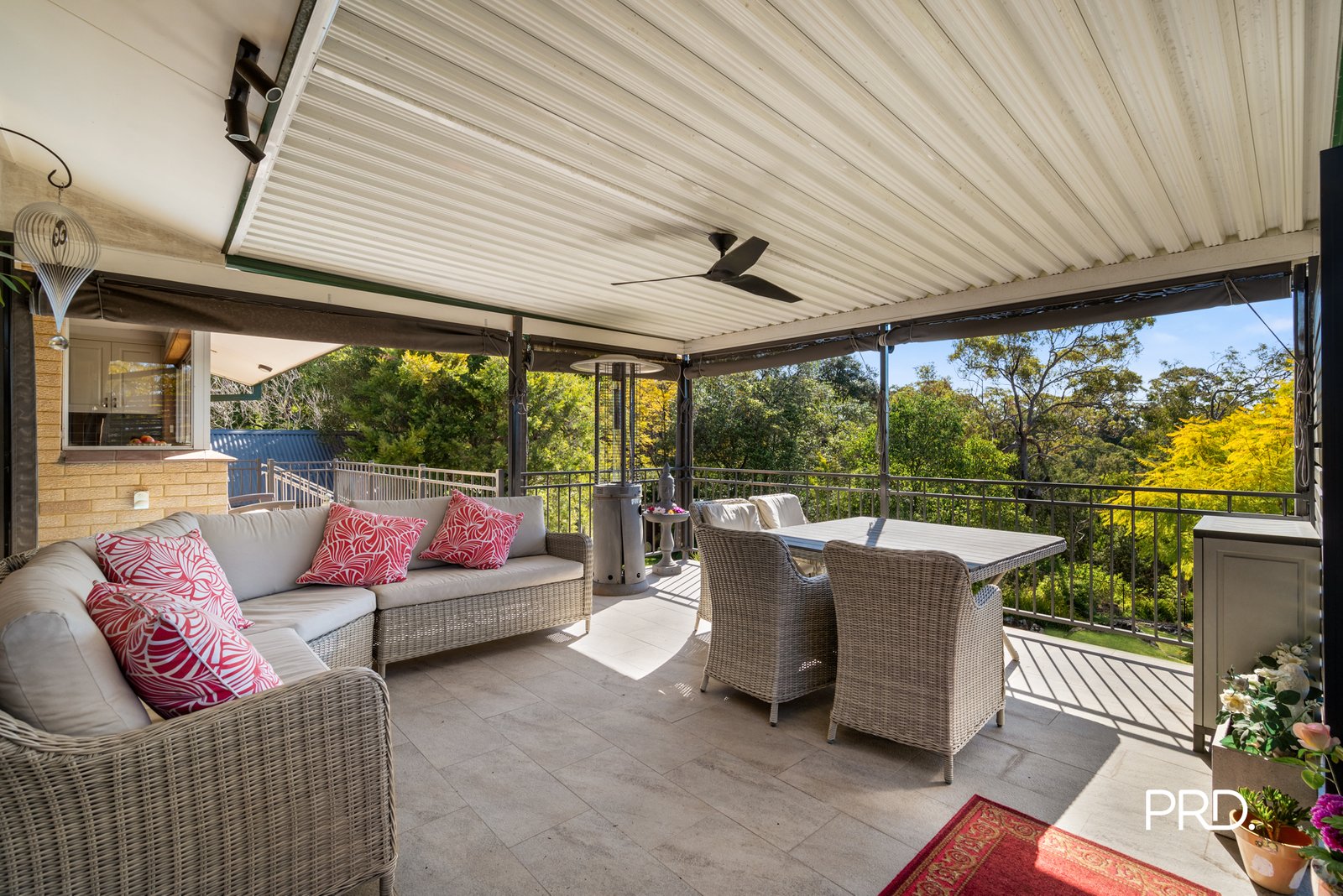 14 Torwood Street WARRIMOO 11