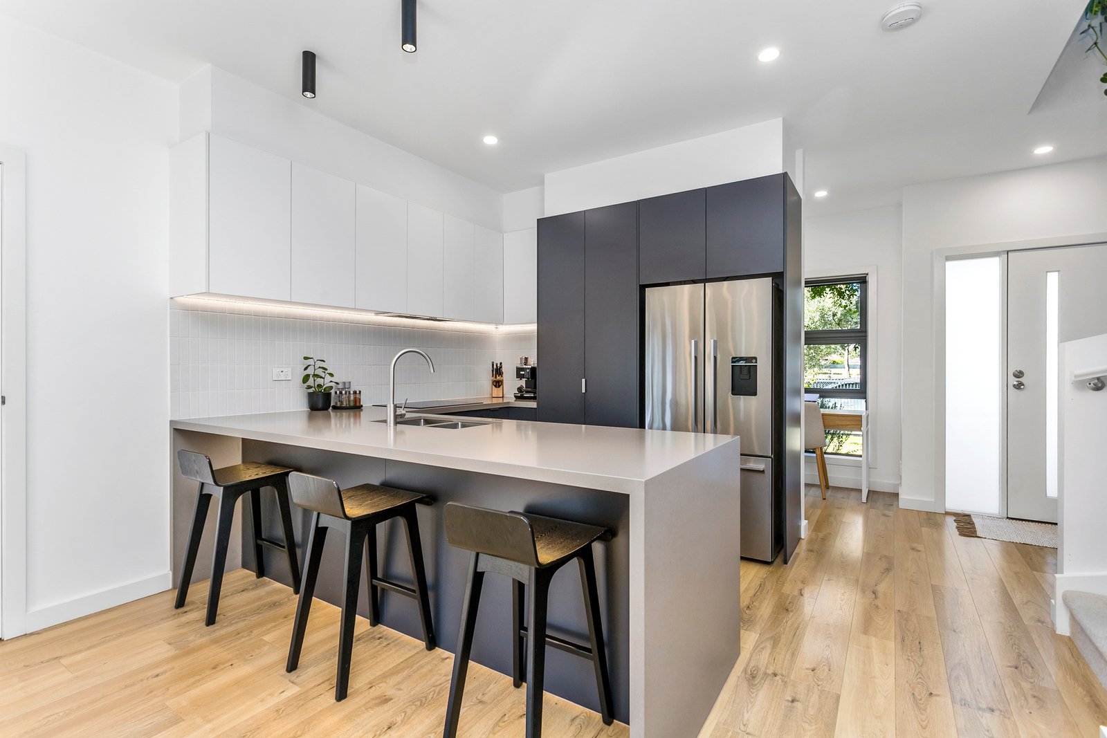 Gallery: 1/4 Truman Street