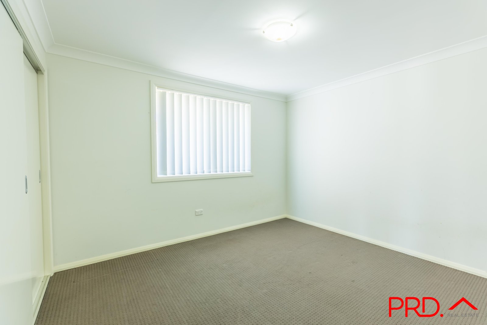 14 Tulipwood Crescent TAMWORTH 7