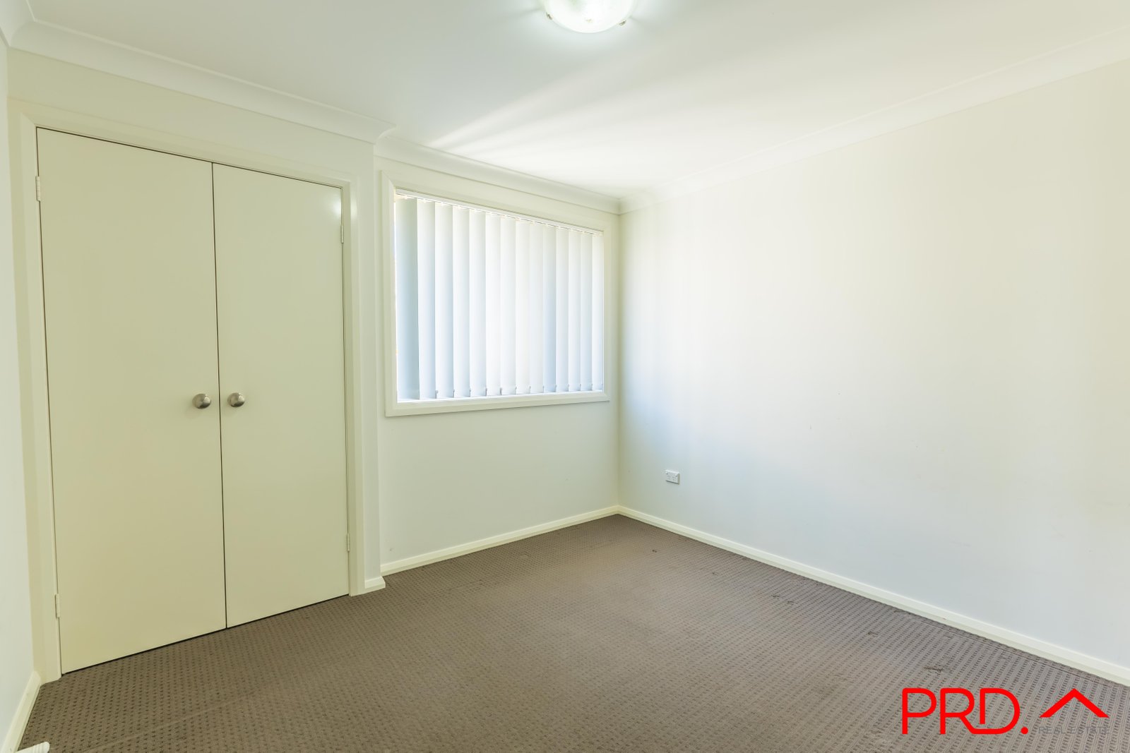 14 Tulipwood Crescent TAMWORTH 8