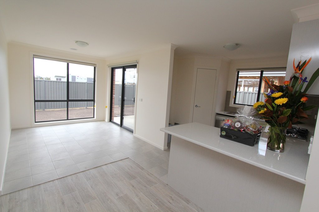 14 Tunbridge Street Lucas 13