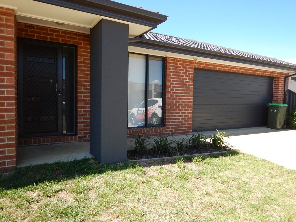 14 Tunbridge Street Lucas 19