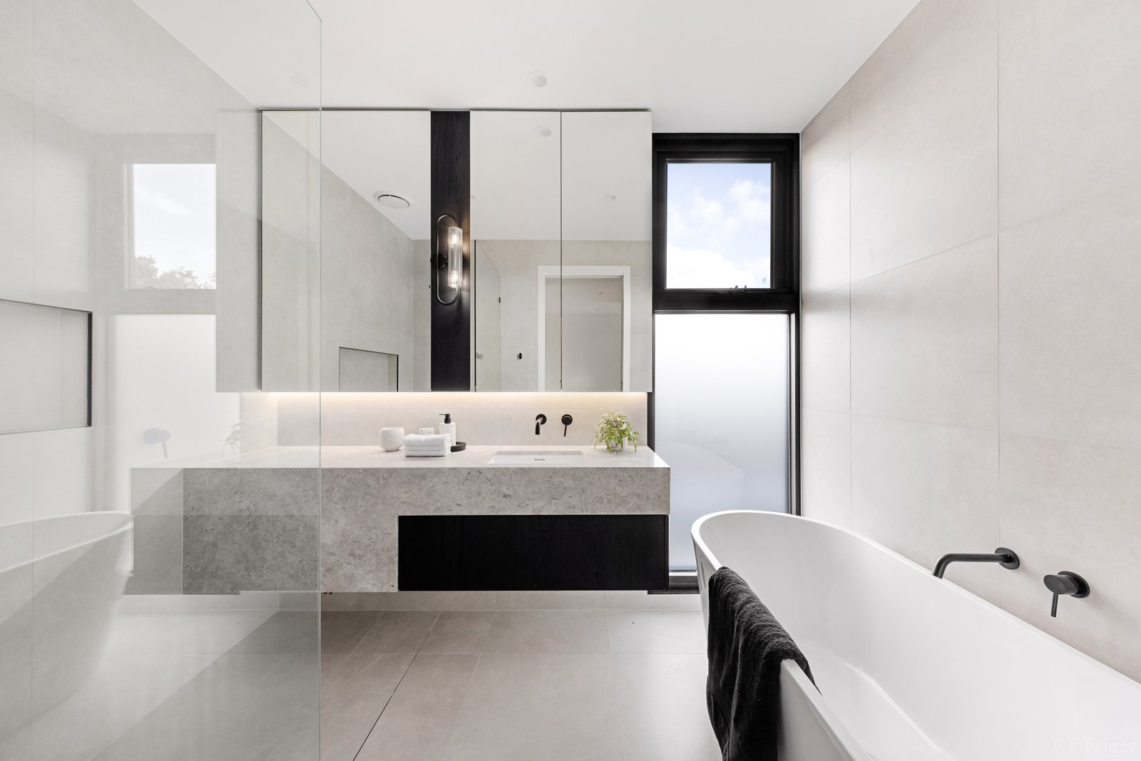 Real Estate and Property in 14 Turnstone Street, Doncaster East, VIC