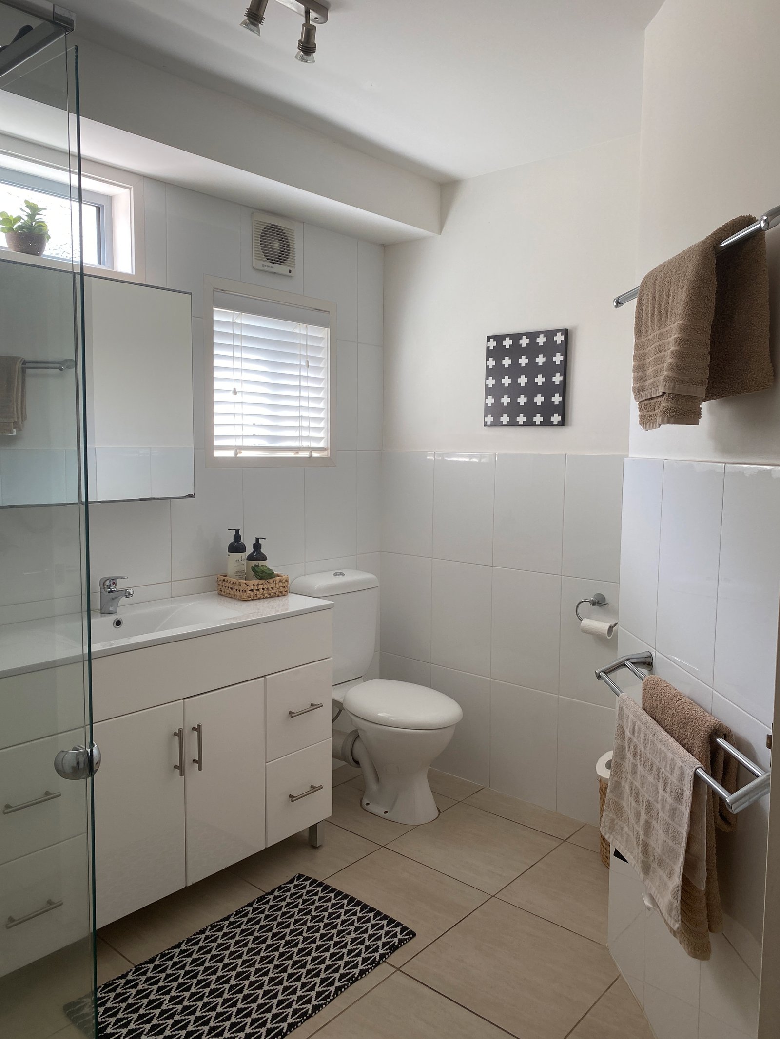 14 Twenty Eighth Avenue PALM BEACH 5