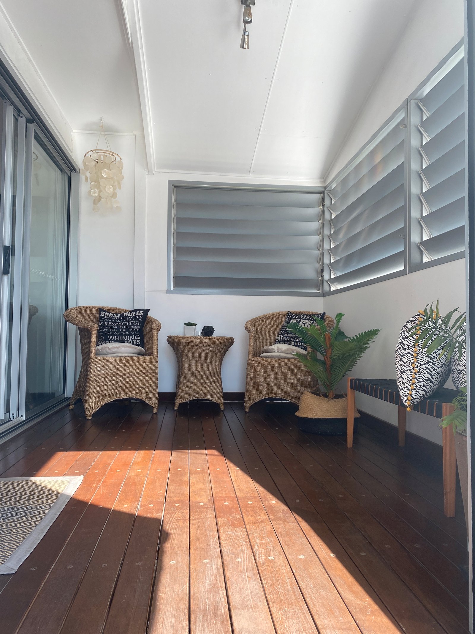 14 Twenty Eighth Avenue PALM BEACH 9