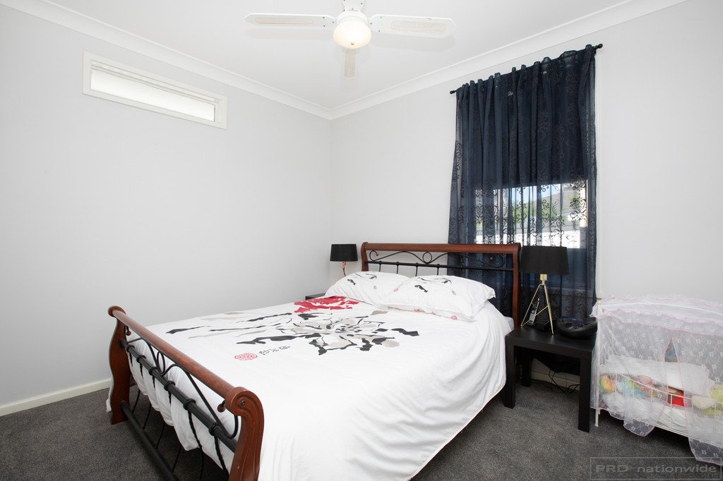 14 Tyrell Street TENAMBIT 19