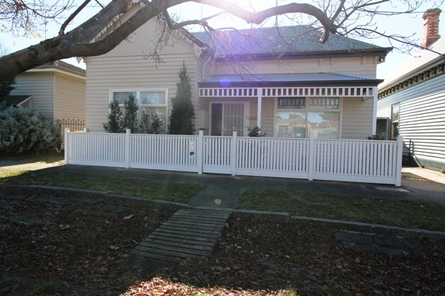 14 Urquhart Street BALLARAT CENTRAL 19