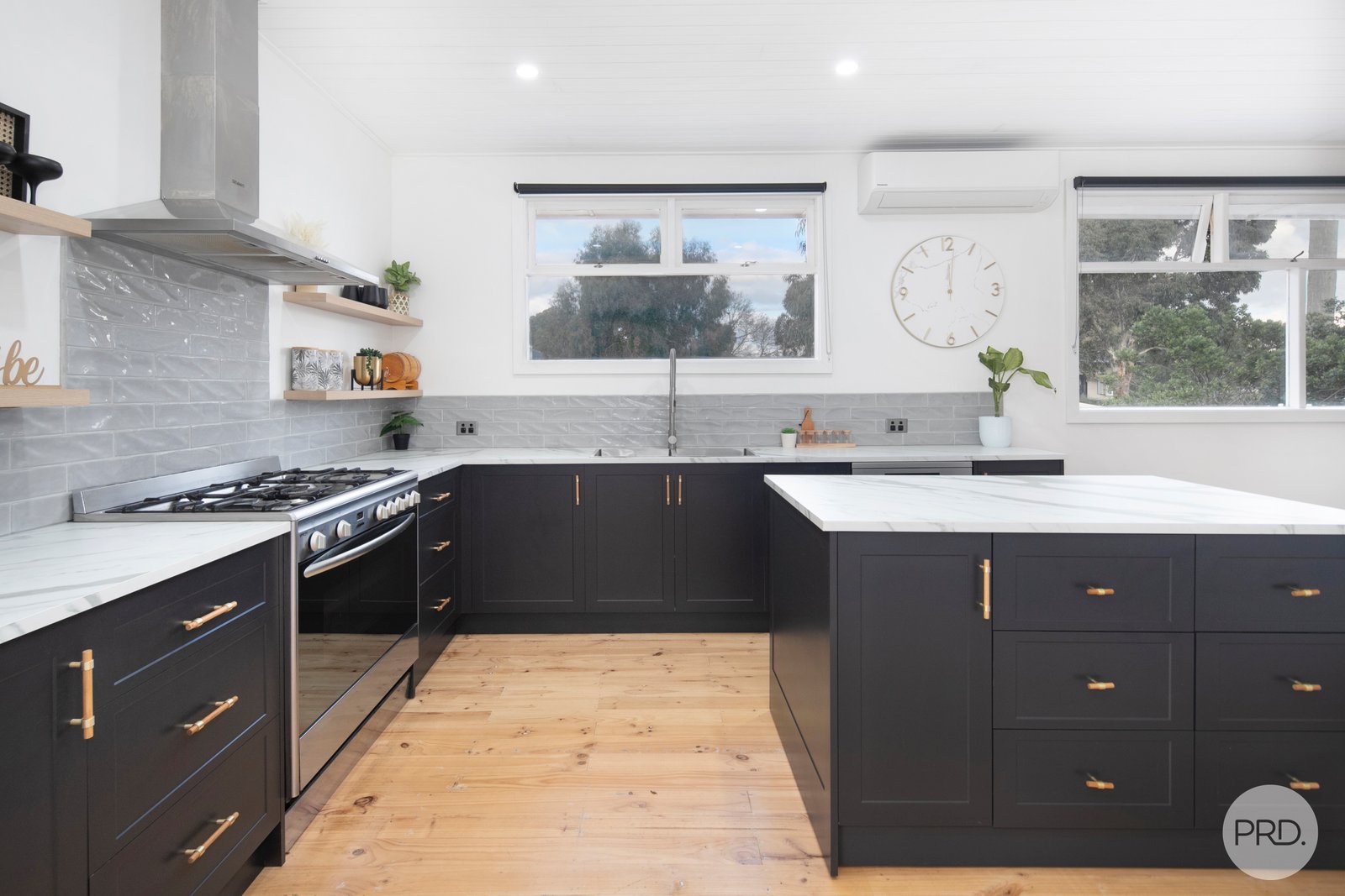 14 Vale Street SEBASTOPOL 8
