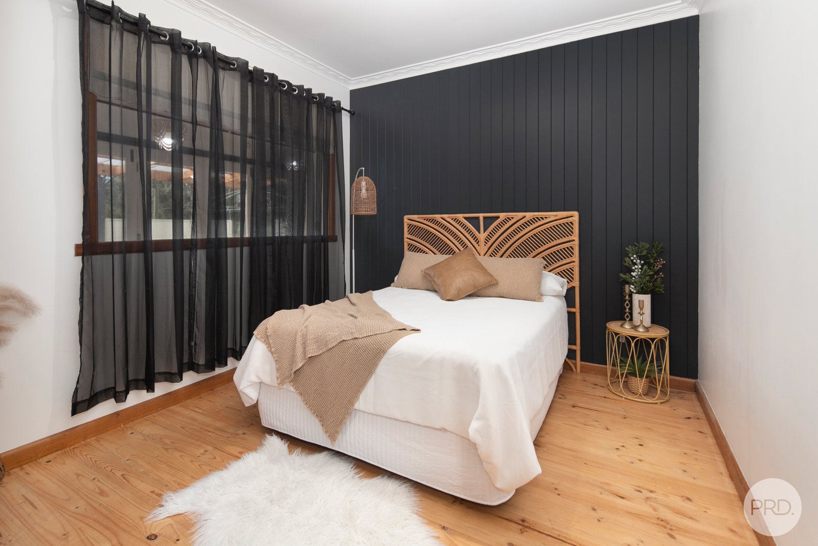 14 Vale Street SEBASTOPOL 9