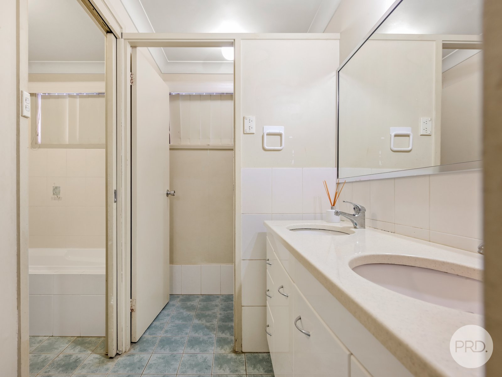 14 Valleyview Crescent WERRINGTON DOWNS 8