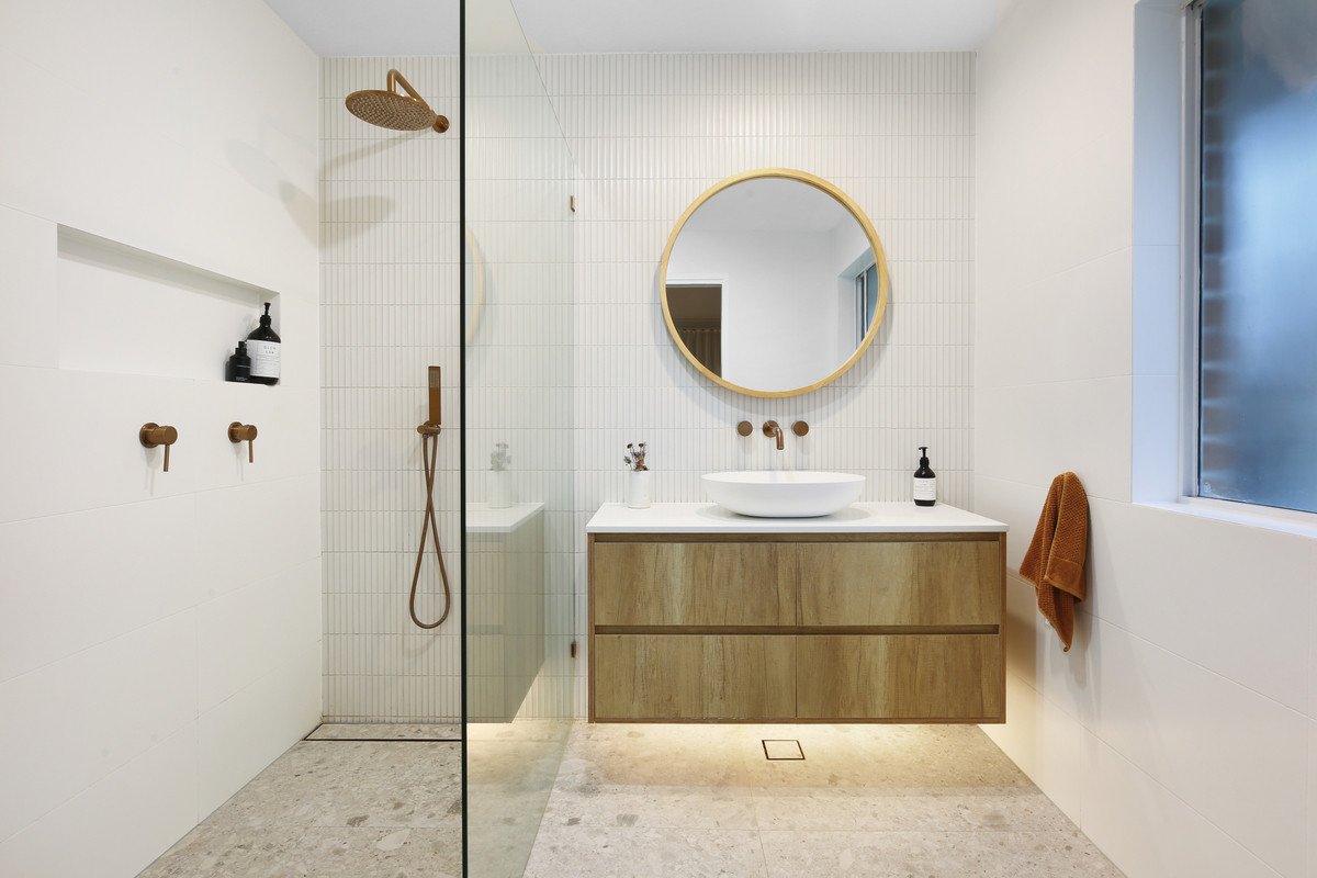 1/4 Valmai Court Burleigh Waters 10