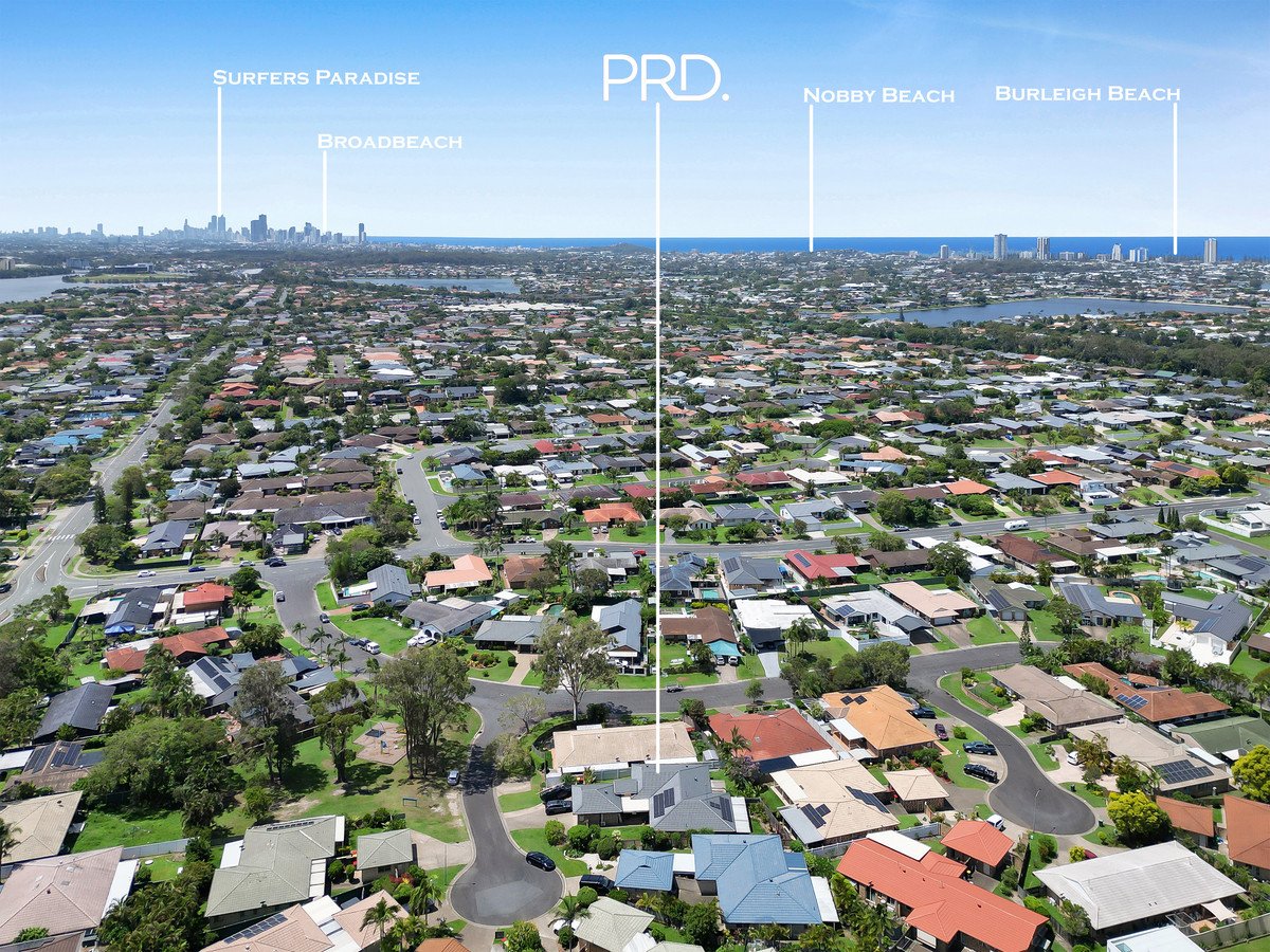 1/4 Valmai Court Burleigh Waters 26