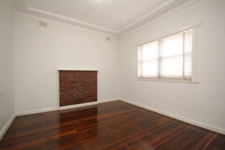 14 Victory Street BELMORE 7