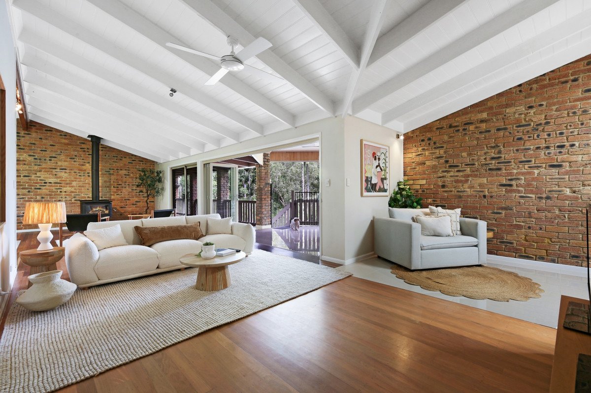 14 Viscount Drive Tallai 8