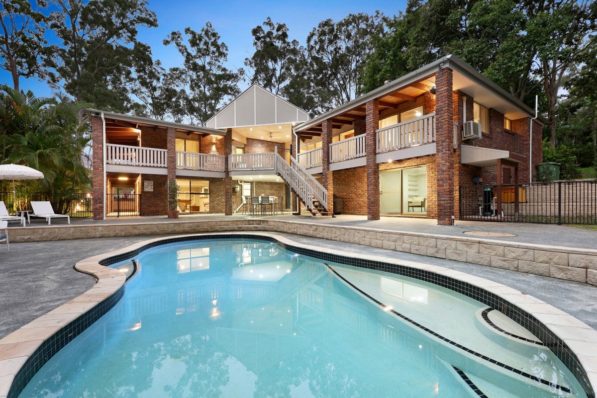 14 Viscount Drive Tallai 23