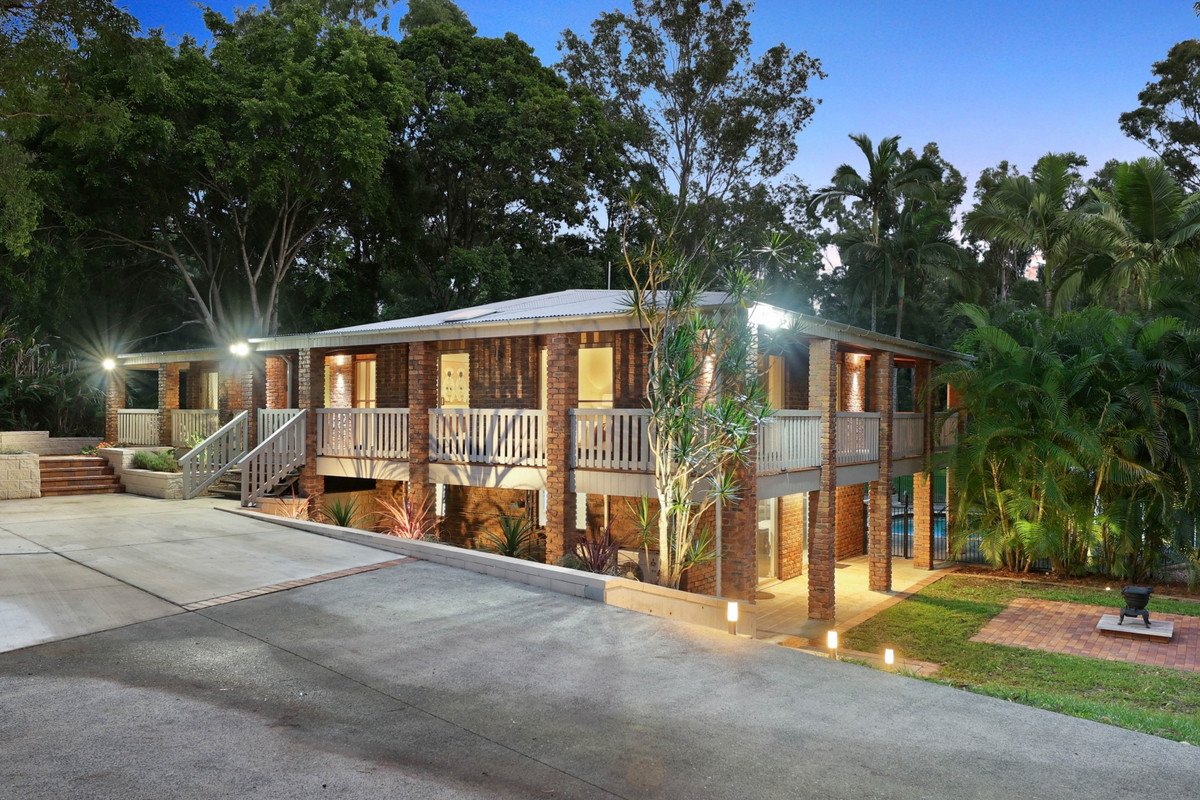 14 Viscount Drive Tallai 30