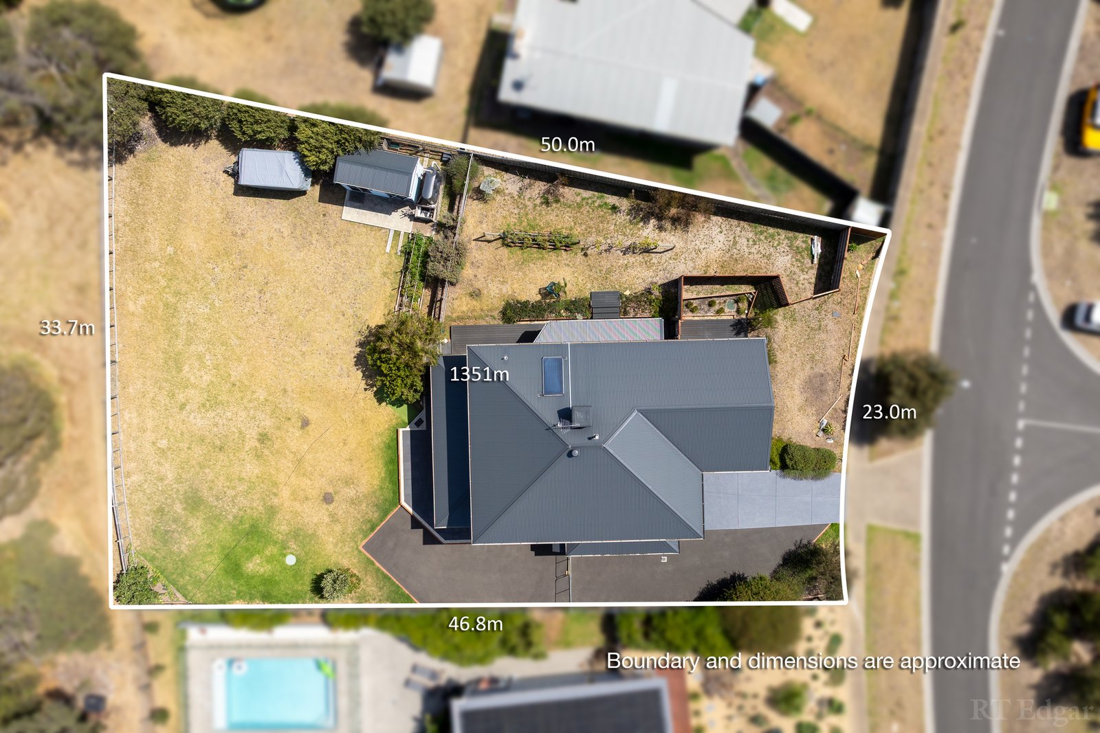 Real Estate and Property in 14 Vistaglen Court, Rye, VIC