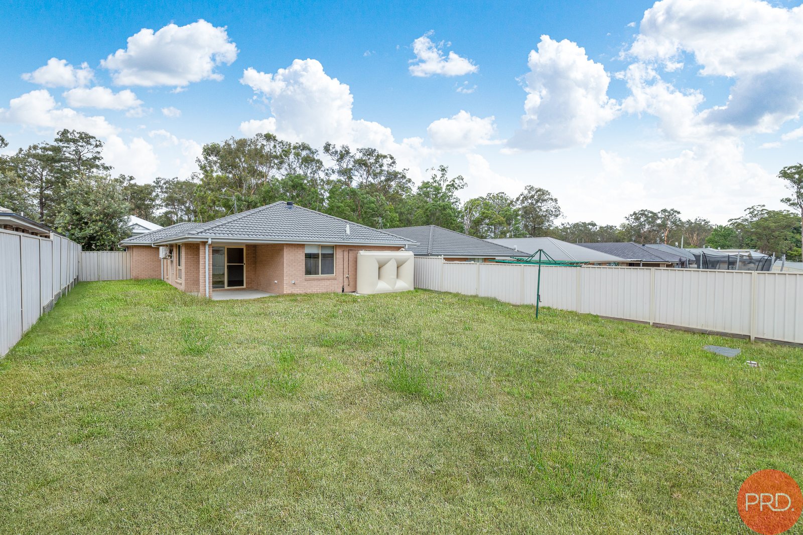 14 Vulture Street ELLALONG 9