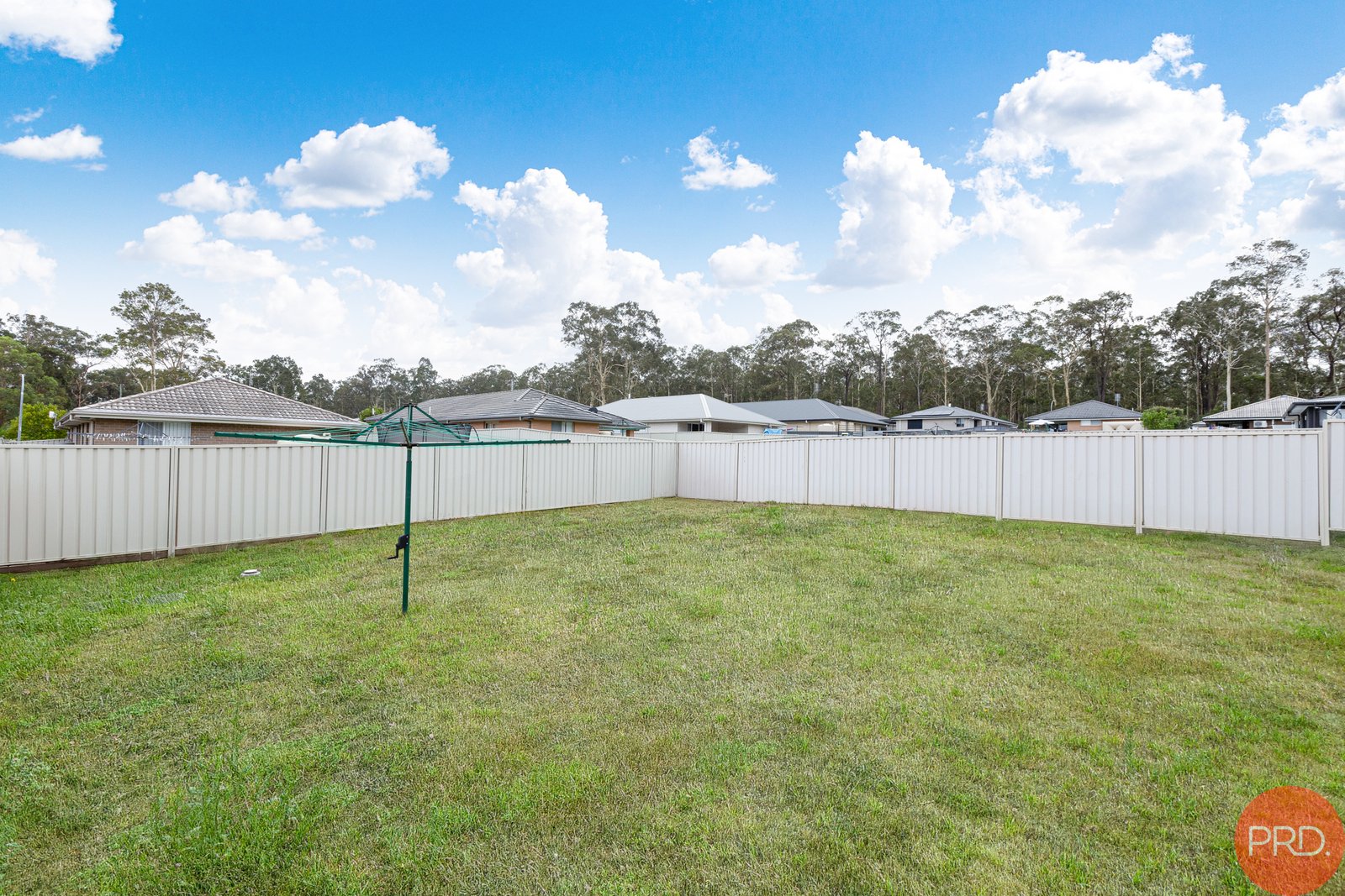 14 Vulture Street ELLALONG 18