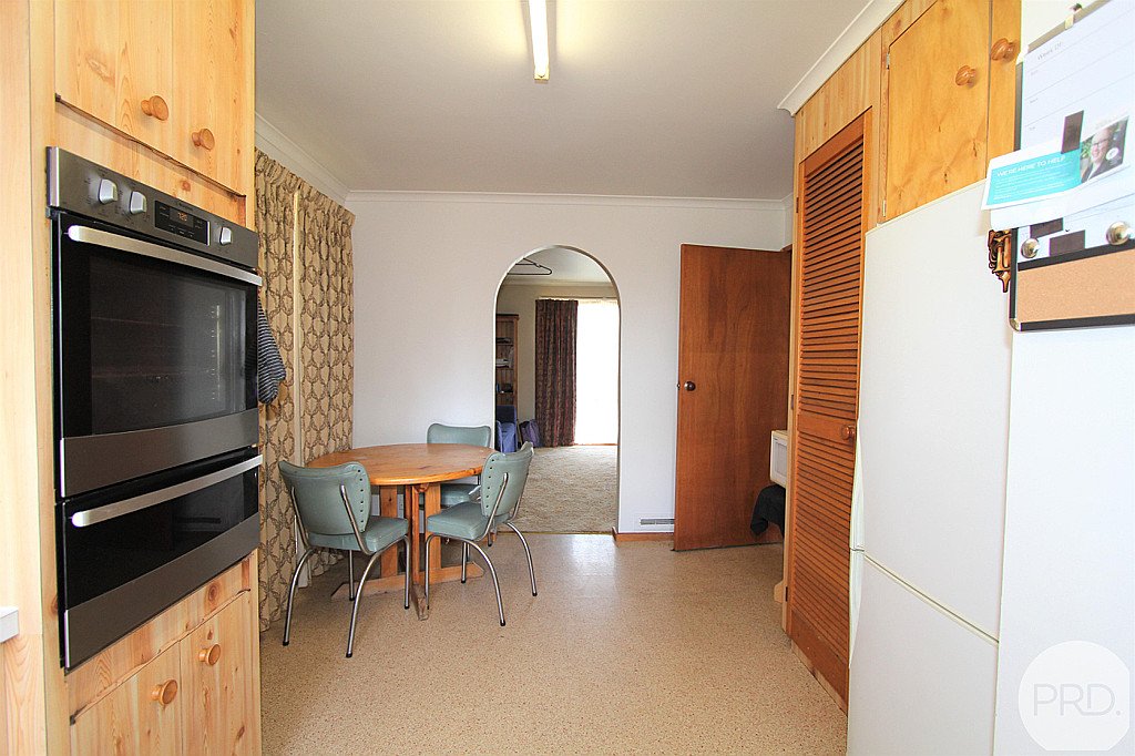 1/4 Wall Street SEBASTOPOL 3