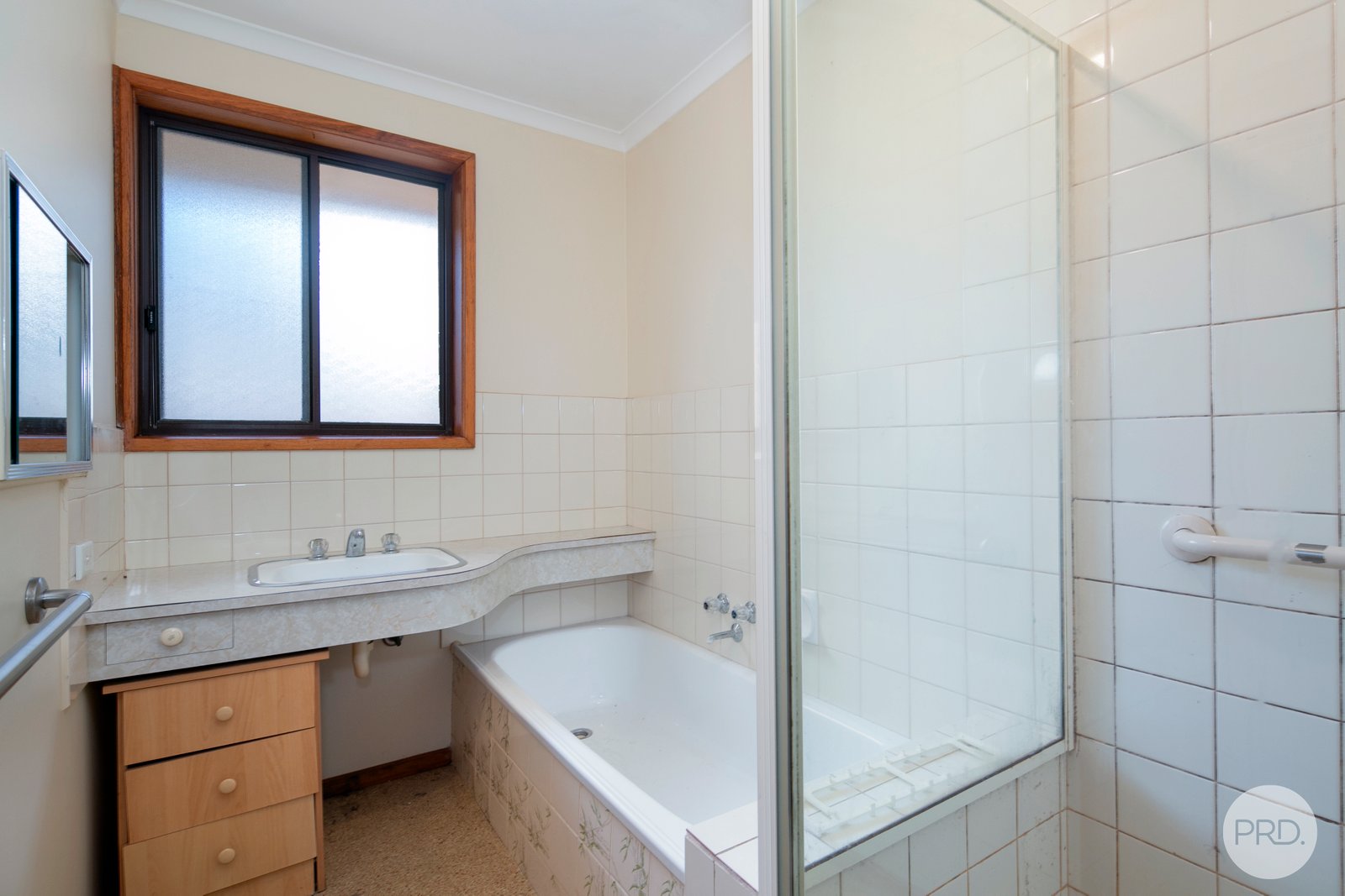 1/4 Wall Street SEBASTOPOL 8