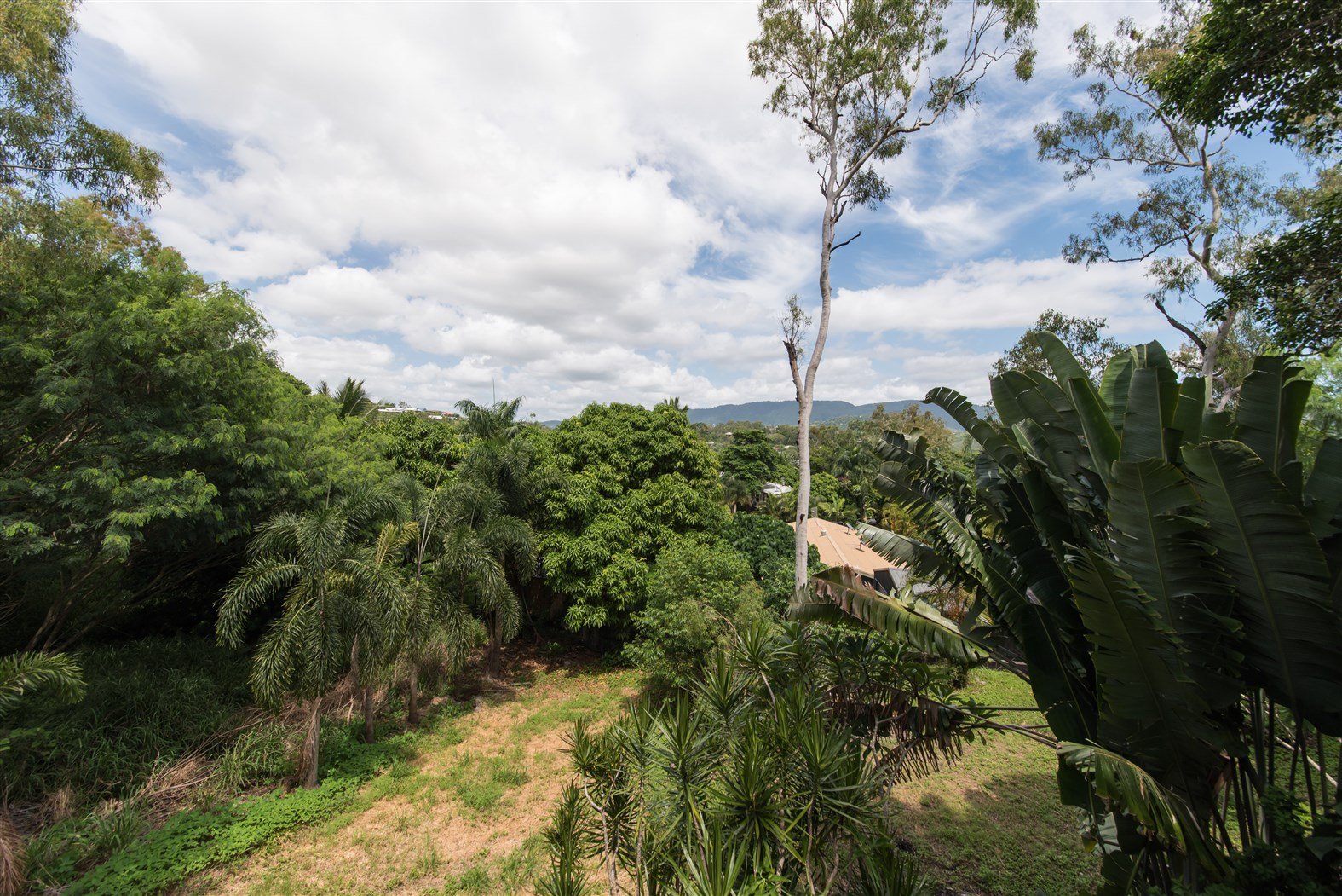 14 Warruga Street CANNONVALE 21