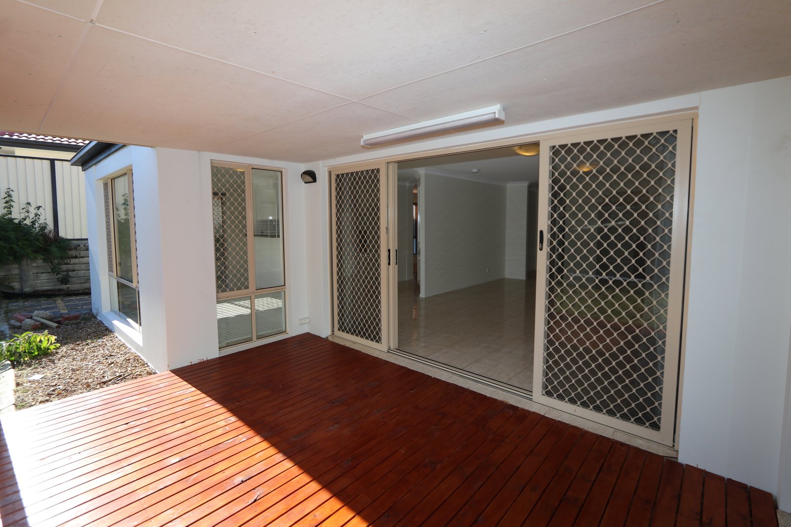 14 Wattlebrush Grove MOLENDINAR 18