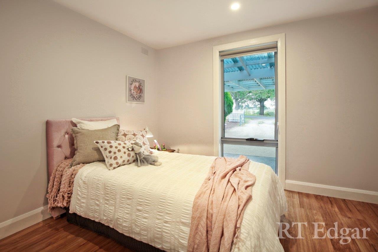 Real Estate and Property in 14 Wedge Street, Kyneton, VIC