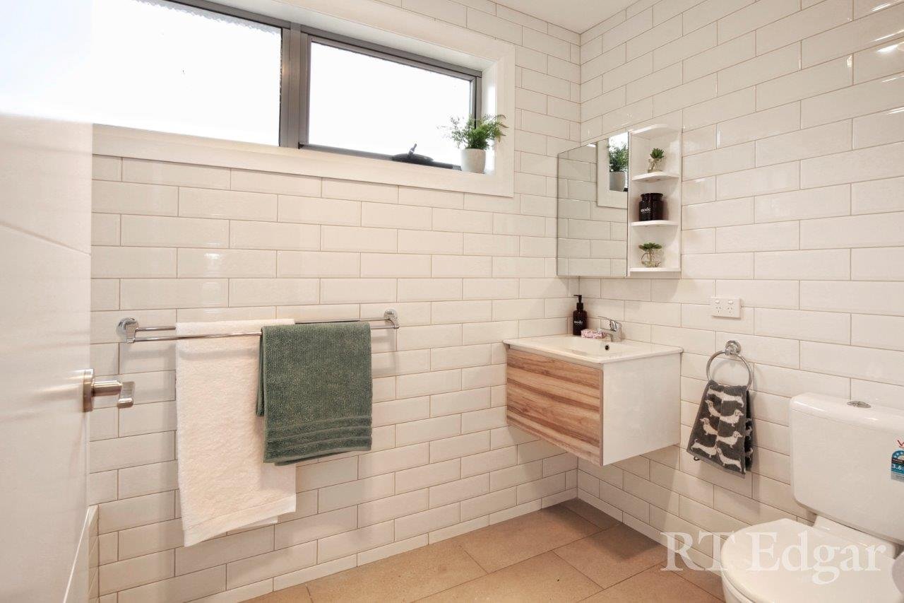 Real Estate and Property in 14 Wedge Street, Kyneton, VIC