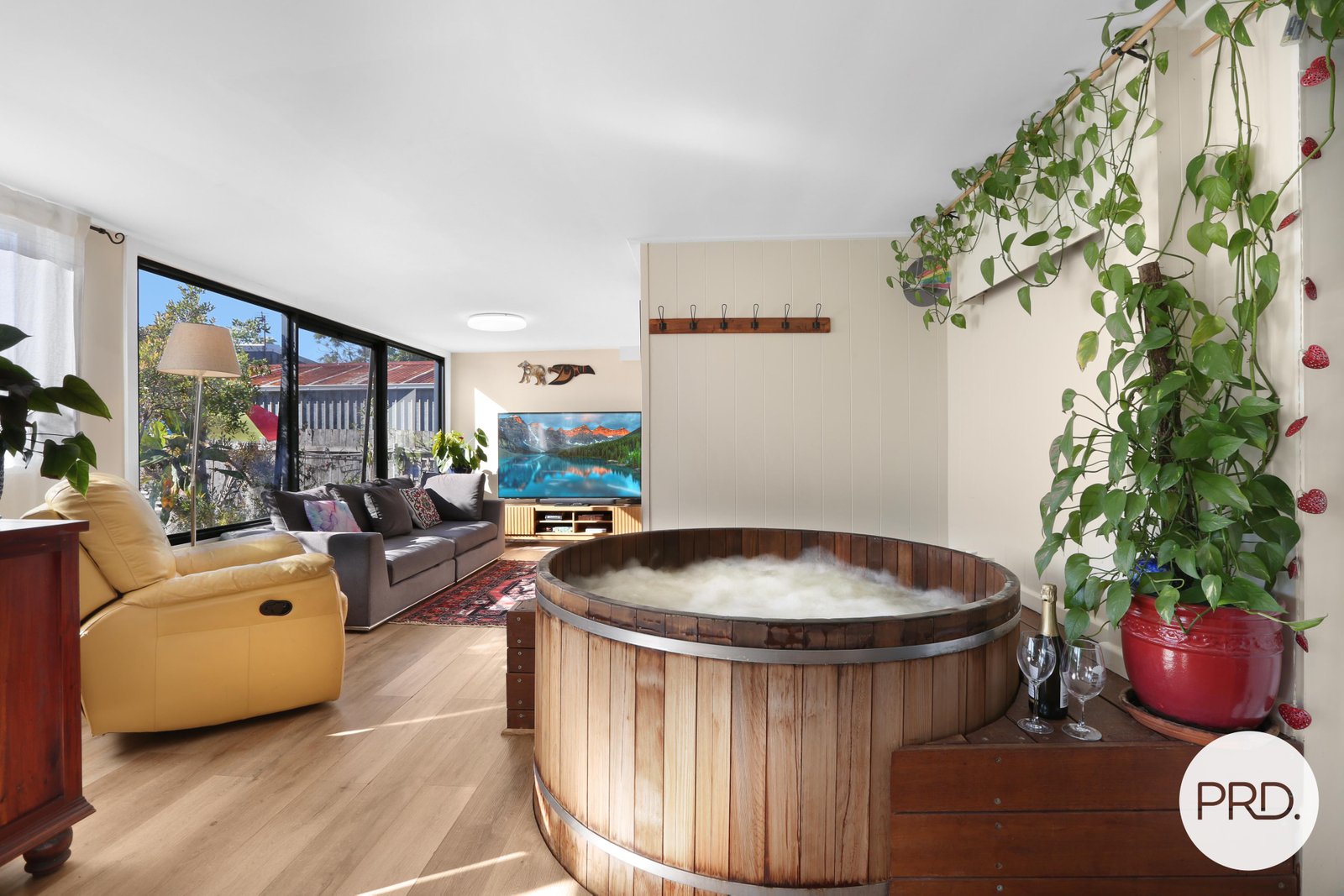 14 Weerona Street BERKELEY 4