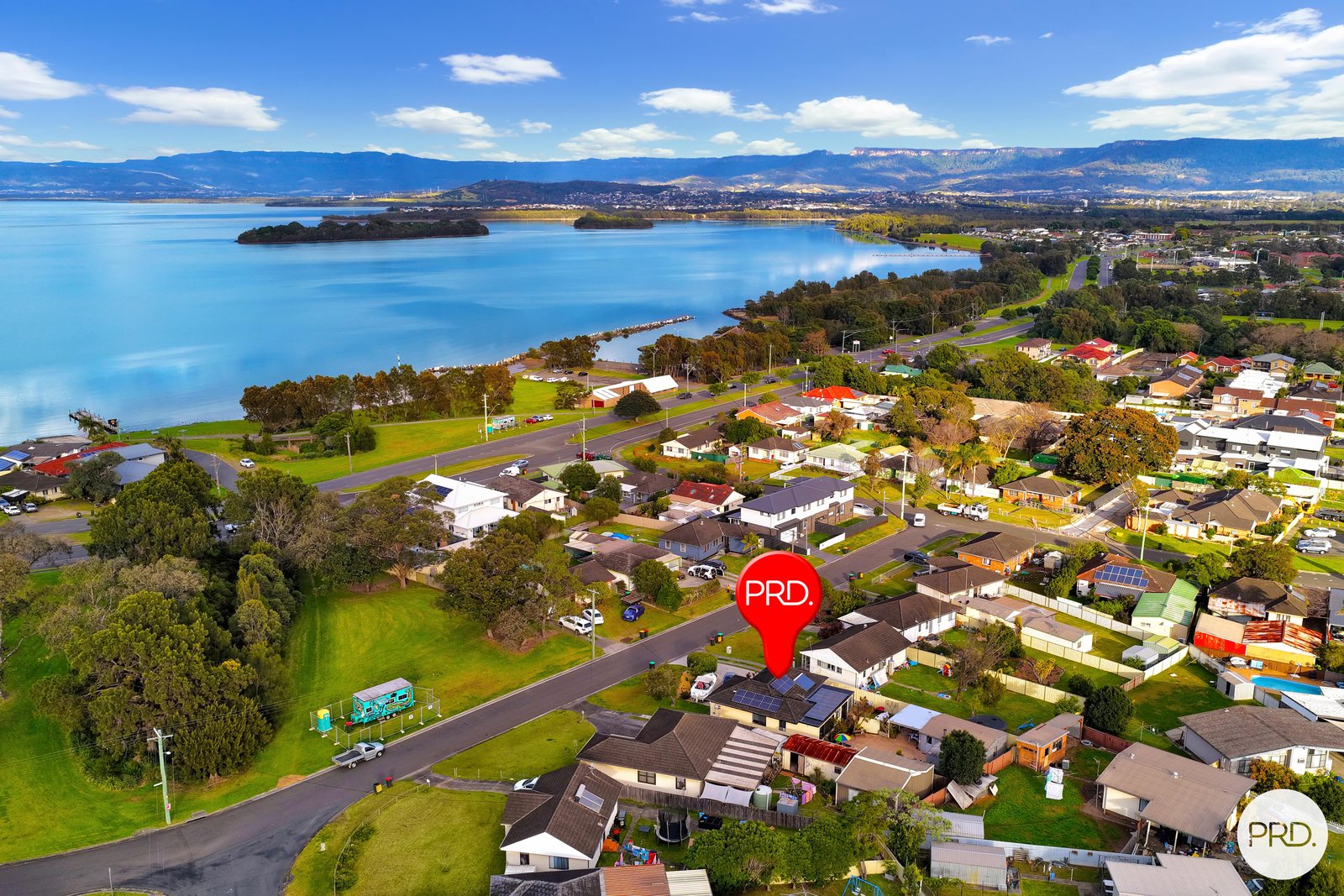 14 Weerona Street BERKELEY 11
