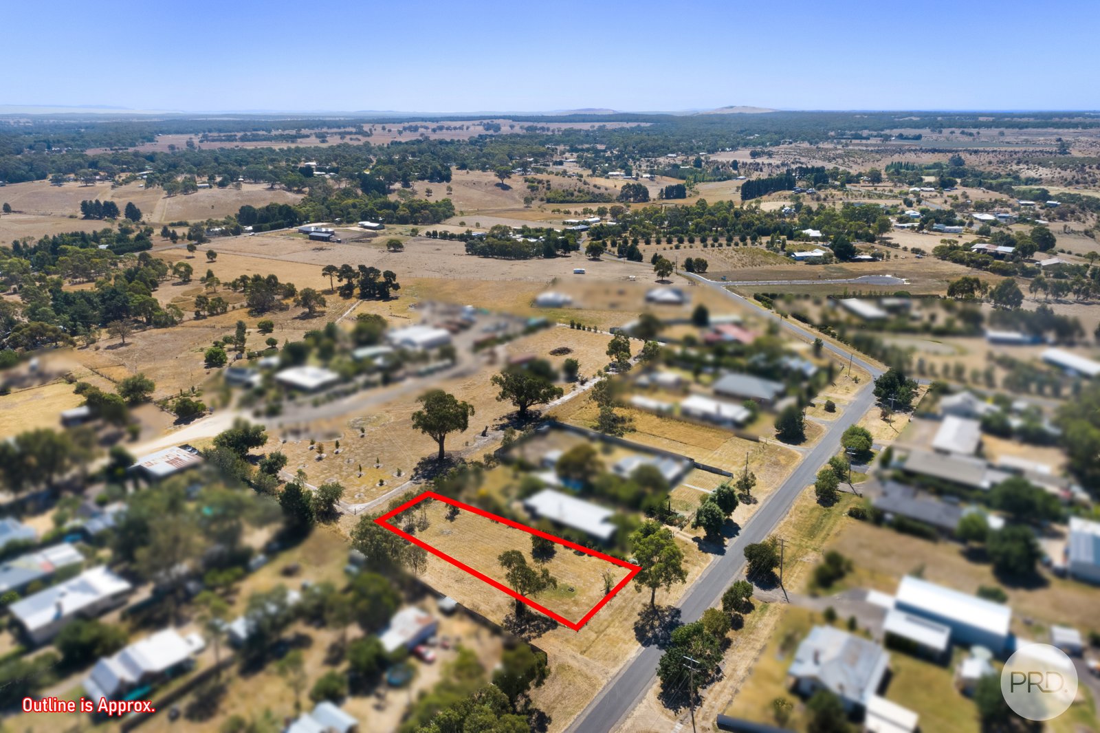 14 West Street CLUNES 3